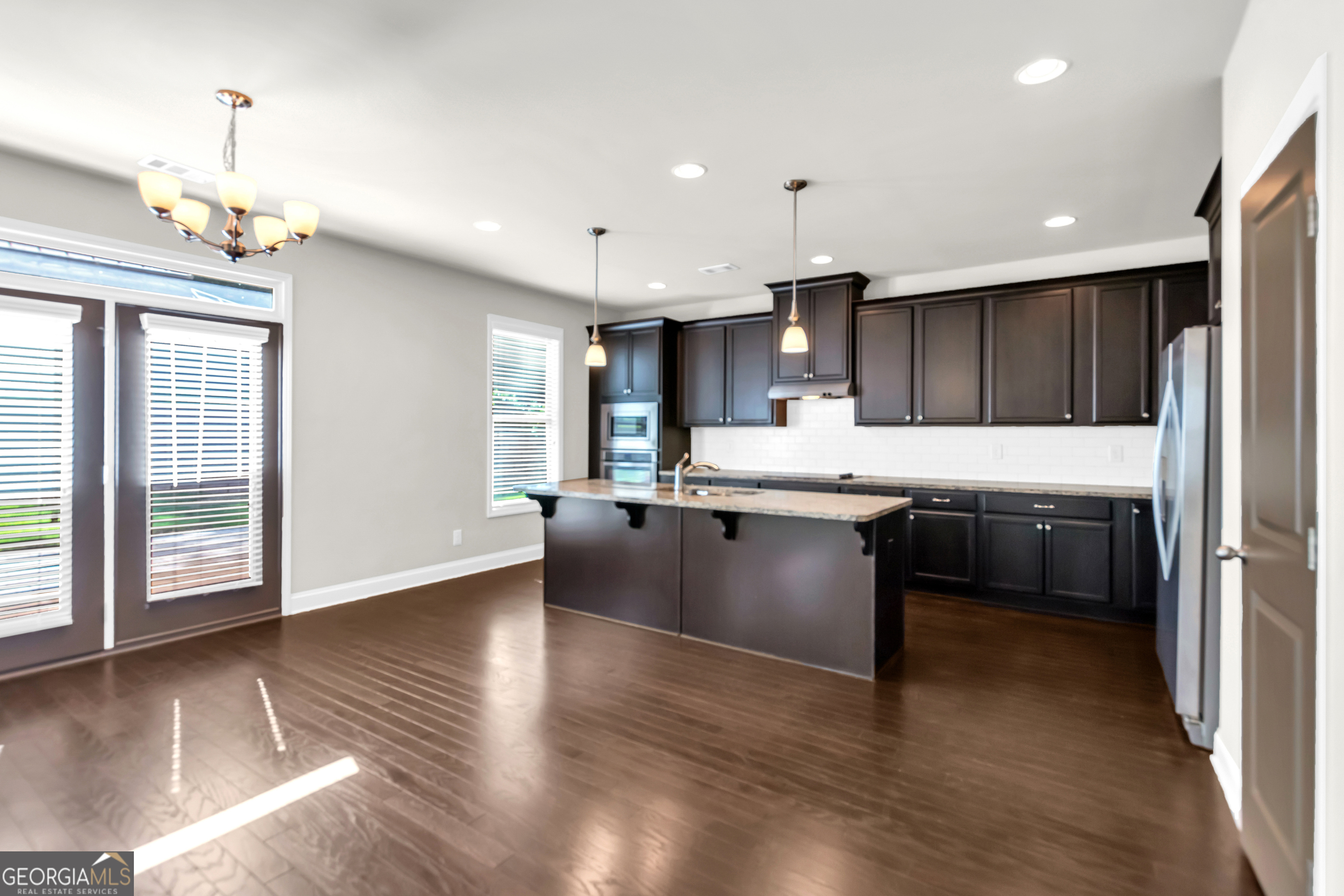 Flowery Branch, Georgia 30542, United States, 5 Bedrooms Bedrooms, ,3 BathroomsBathrooms,Residential,Active,172871