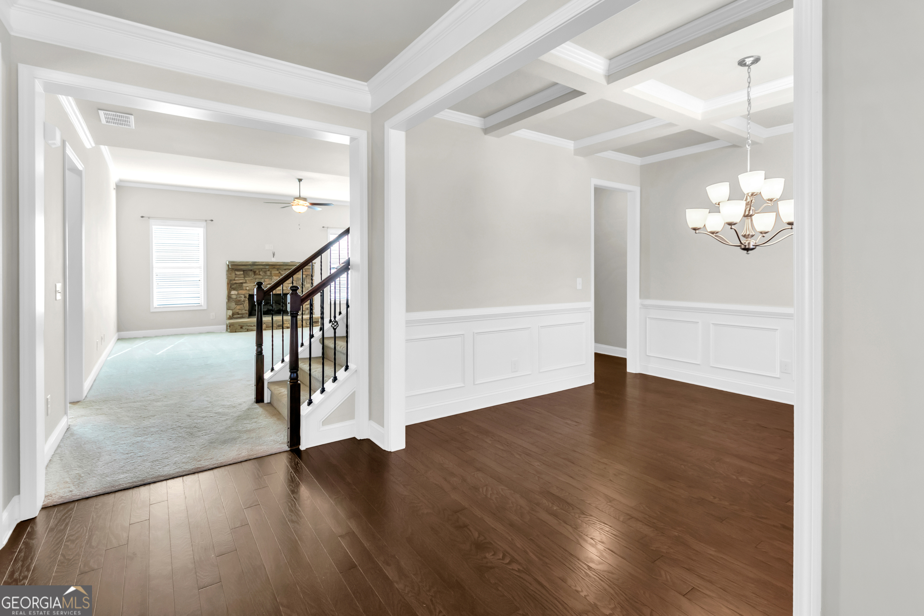 Flowery Branch, Georgia 30542, United States, 5 Bedrooms Bedrooms, ,3 BathroomsBathrooms,Residential,Active,172871