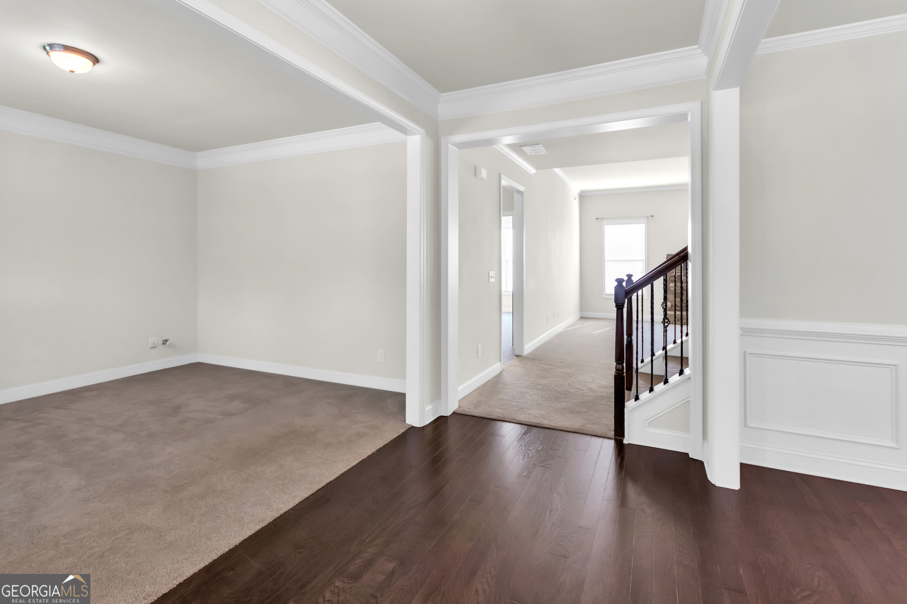 Flowery Branch, Georgia 30542, United States, 5 Bedrooms Bedrooms, ,3 BathroomsBathrooms,Residential,Active,172871