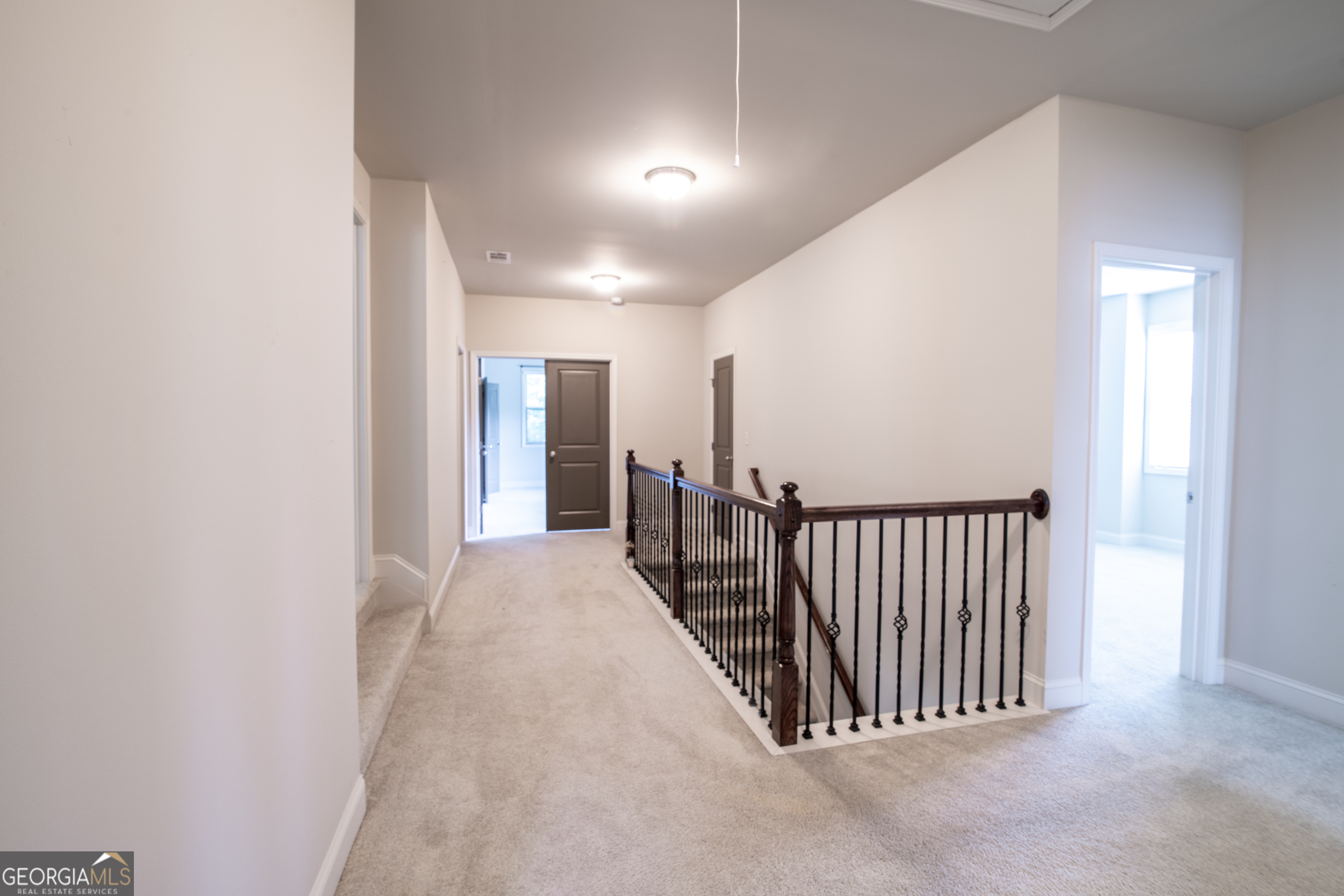 Flowery Branch, Georgia 30542, United States, 5 Bedrooms Bedrooms, ,3 BathroomsBathrooms,Residential,Active,172871