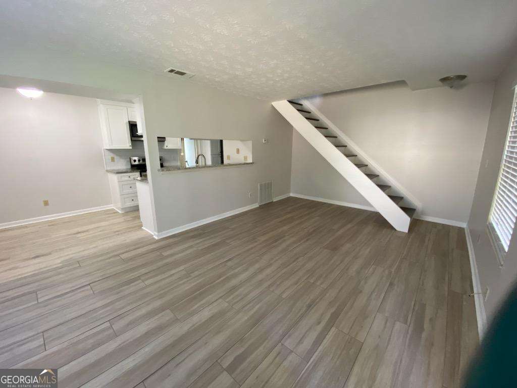 BELLEMEADE COMMONS - Residential