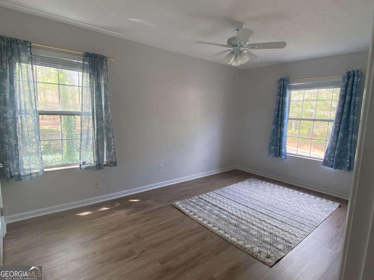 BELLEMEADE COMMONS - Residential
