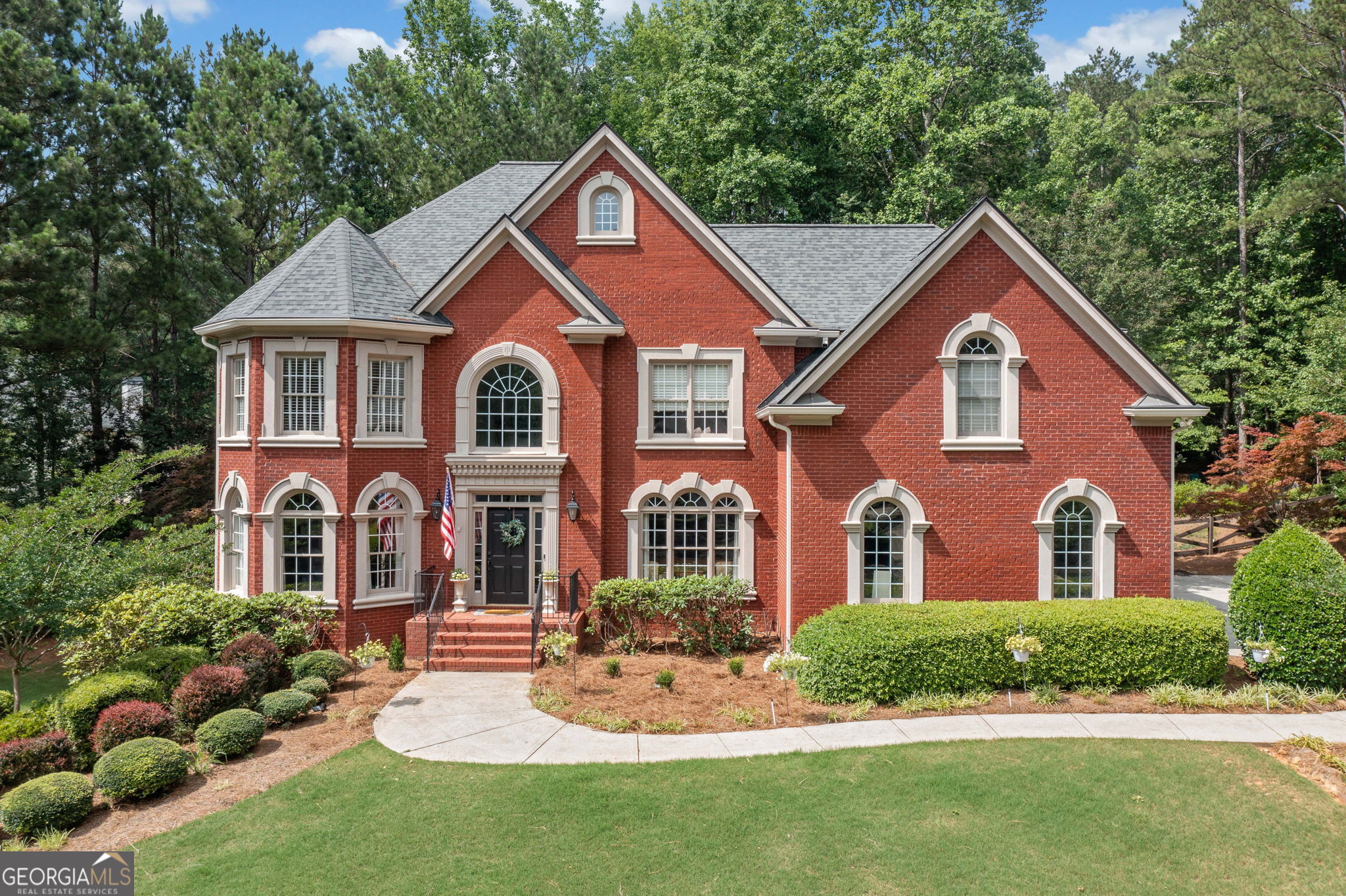 775 Barberry DR
