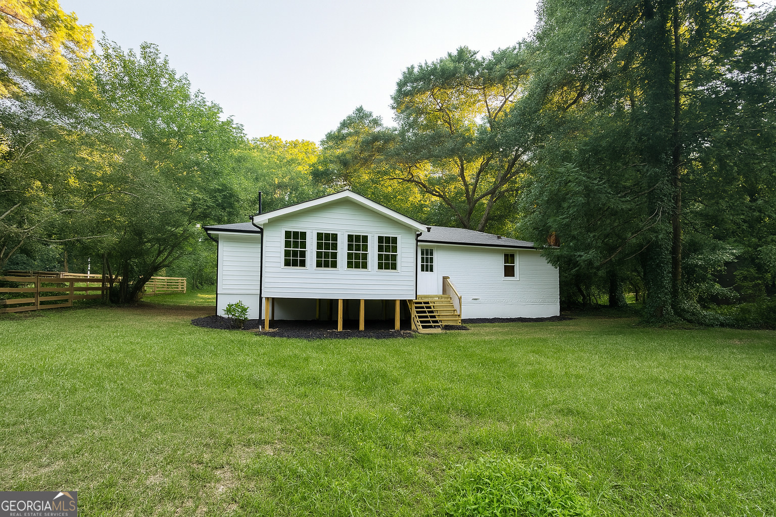 94 Cleveland AVE SE