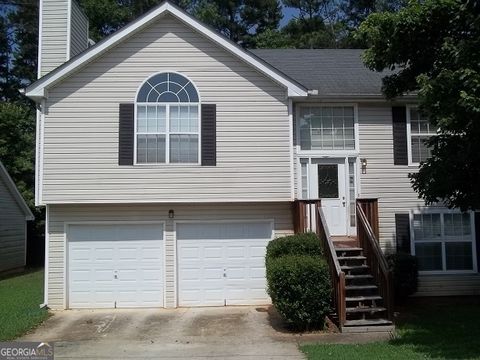 A home in Lithonia