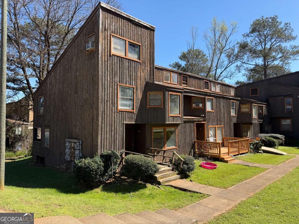 Photo of 2764 Shellbark Road, Decatur, GA 30035 (MLS # 10716264)