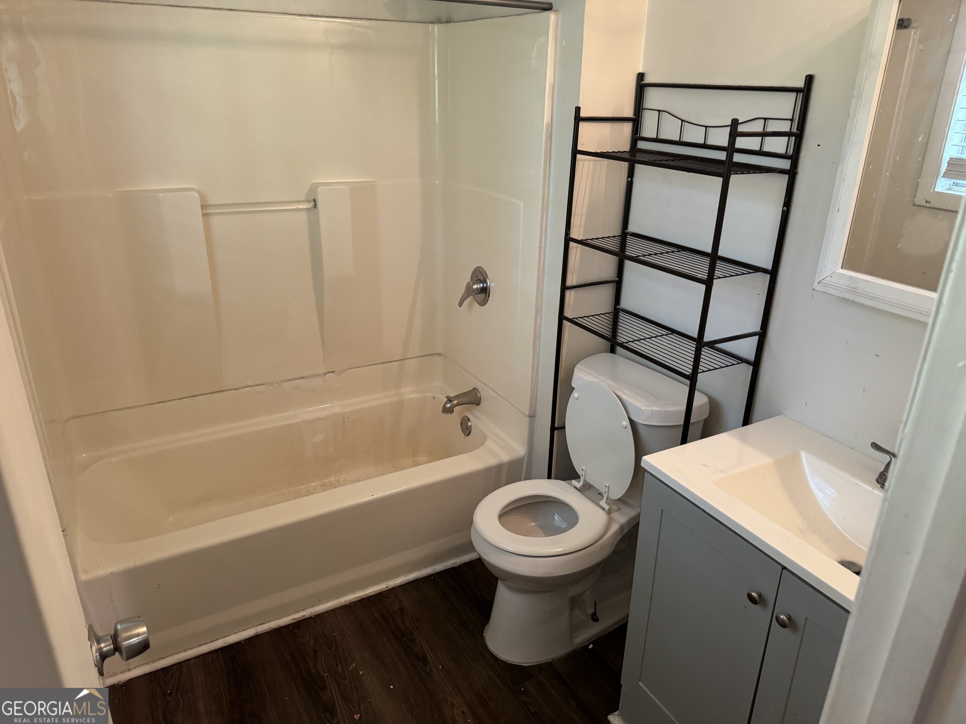 6505 Cedar Hurst TRL