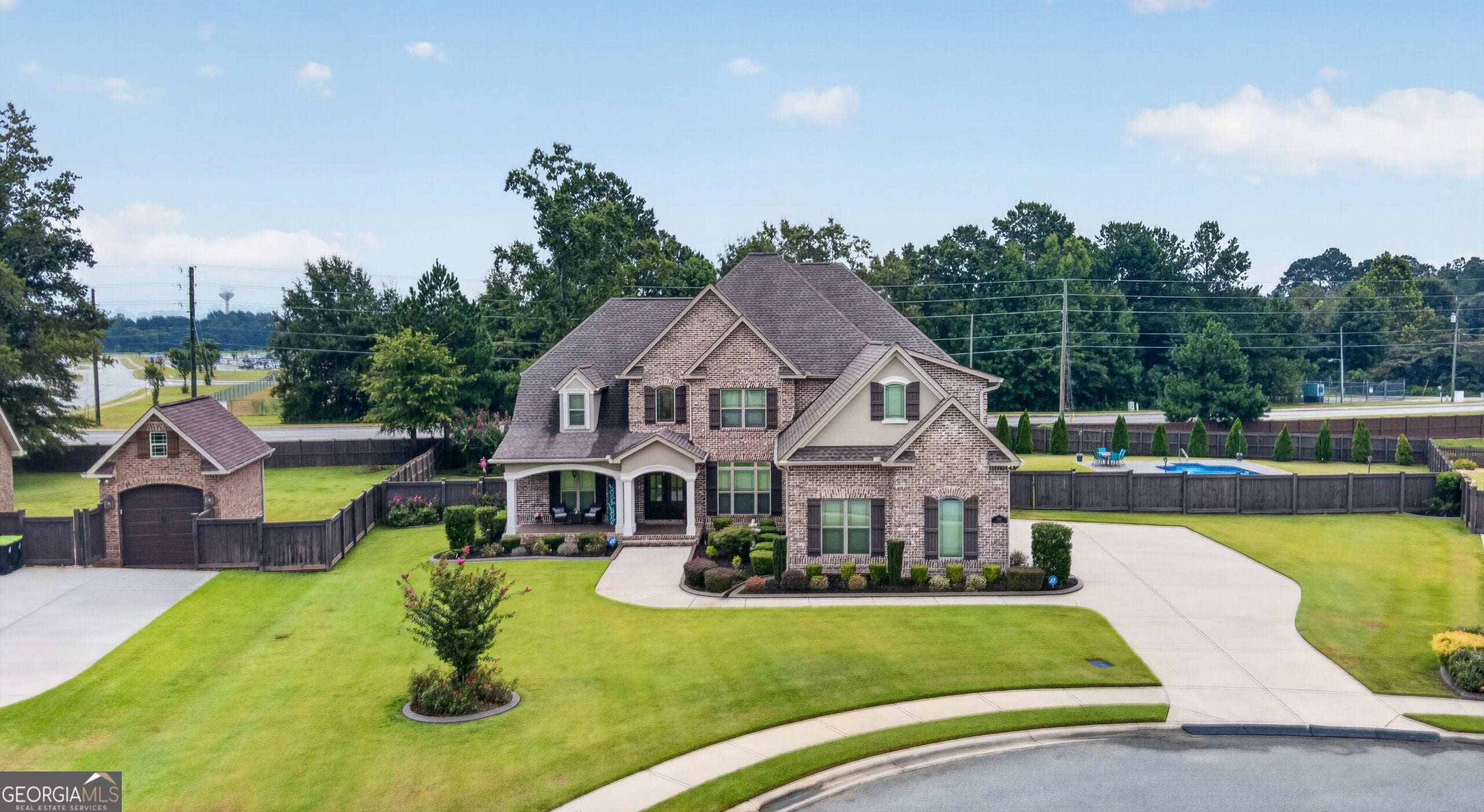 506 Southern Woods TRL