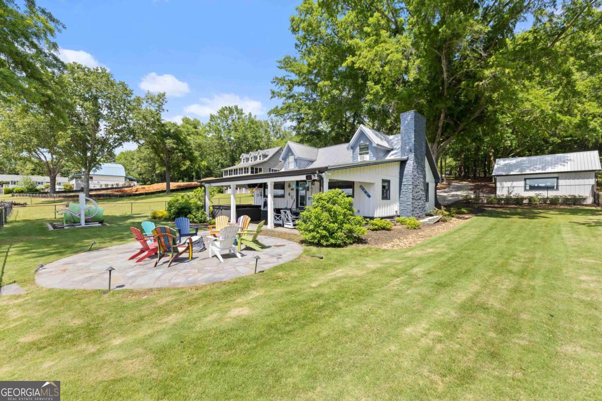 1601 Arrowhead RD