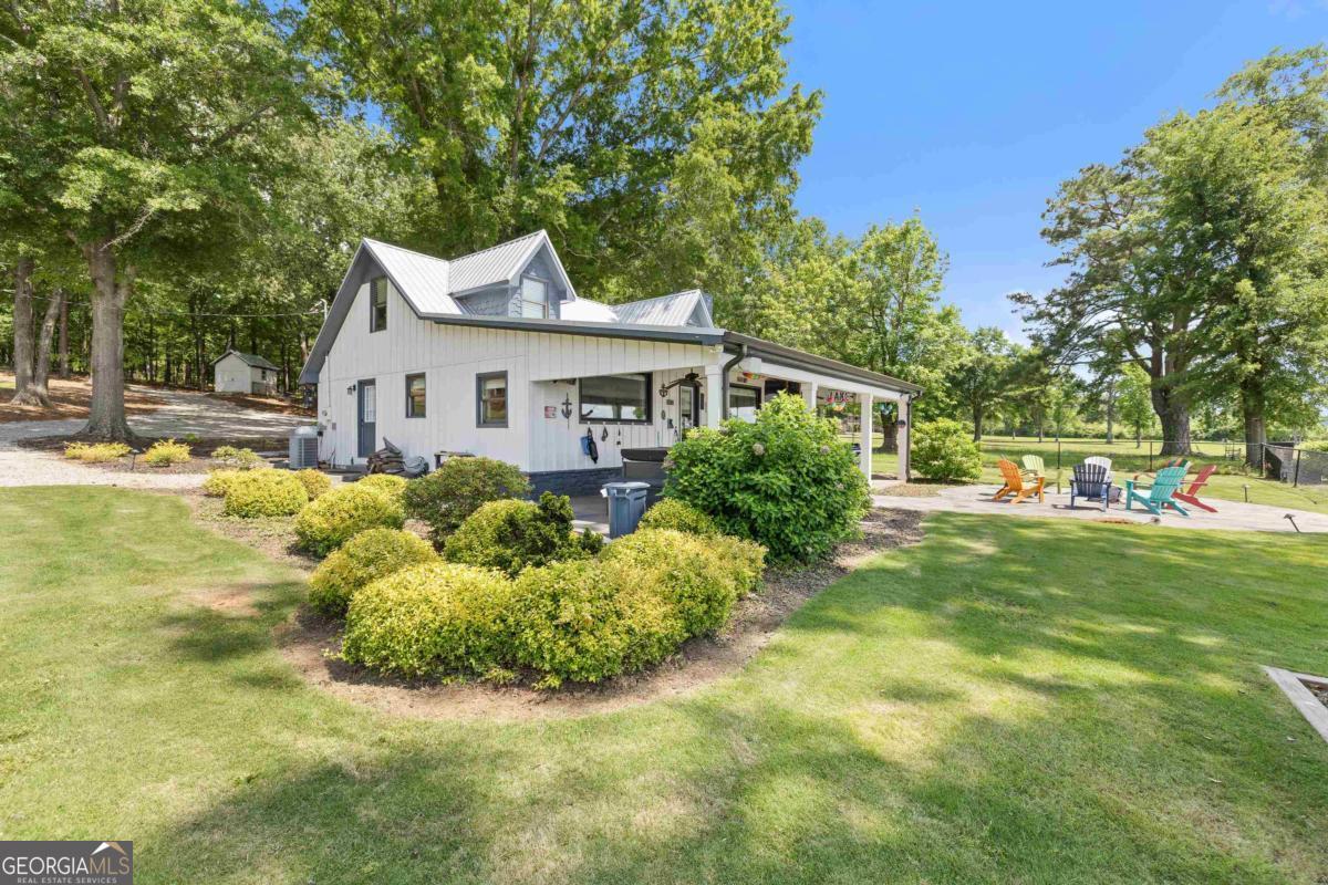 1601 Arrowhead RD