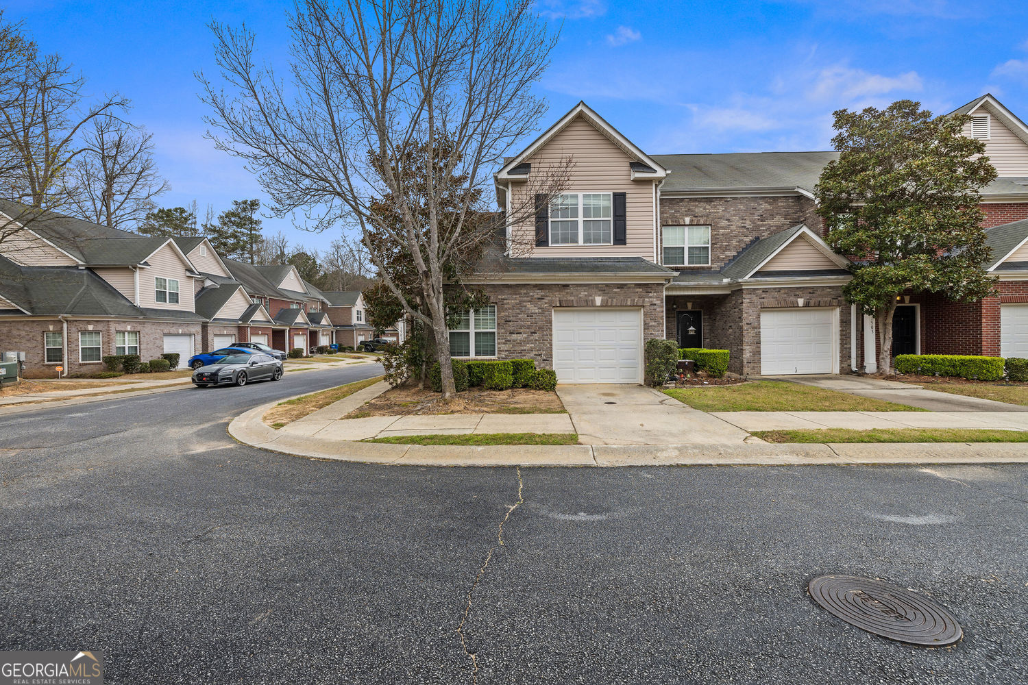 2555 Flat Shoals RD 1501