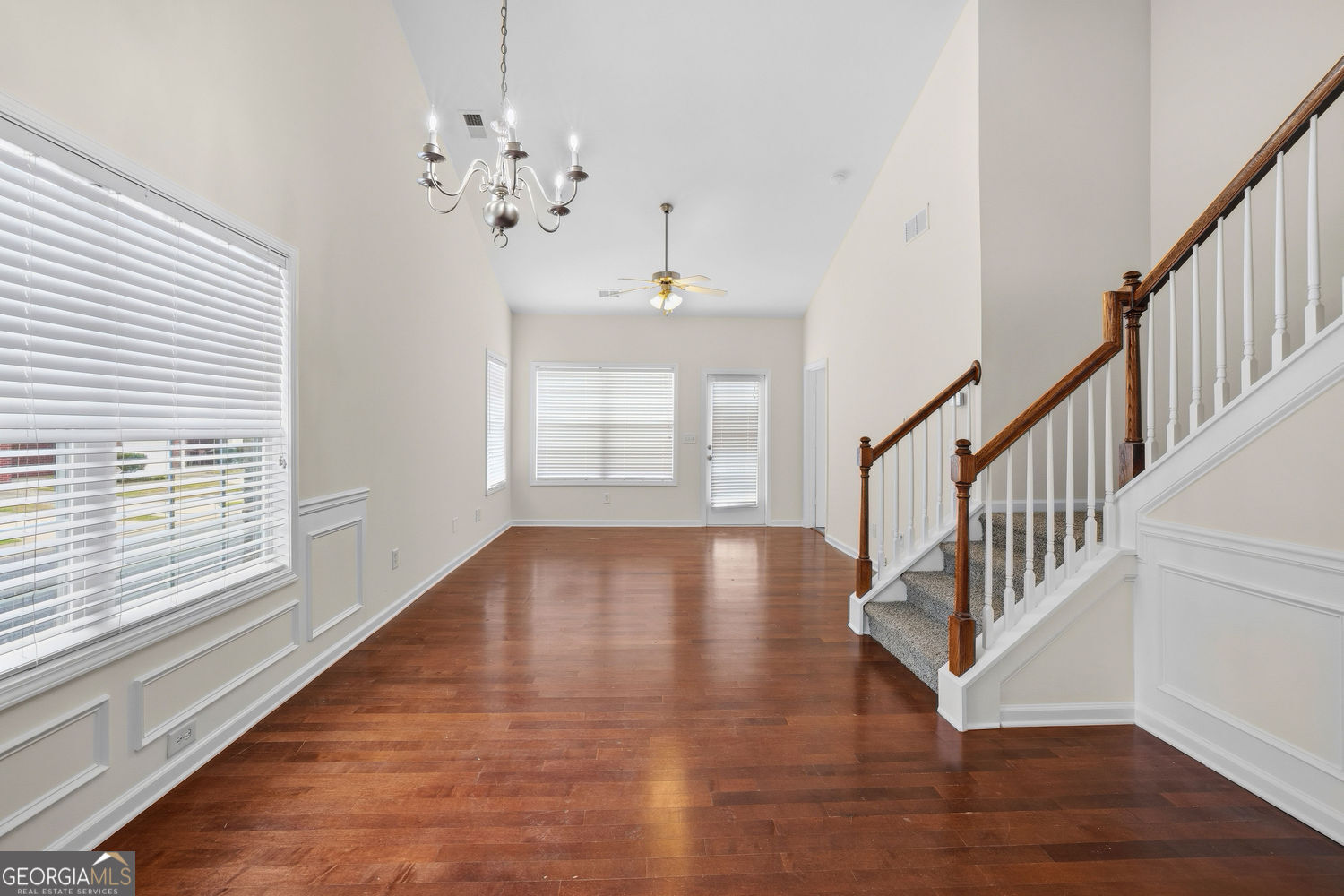 2555 Flat Shoals RD 1501