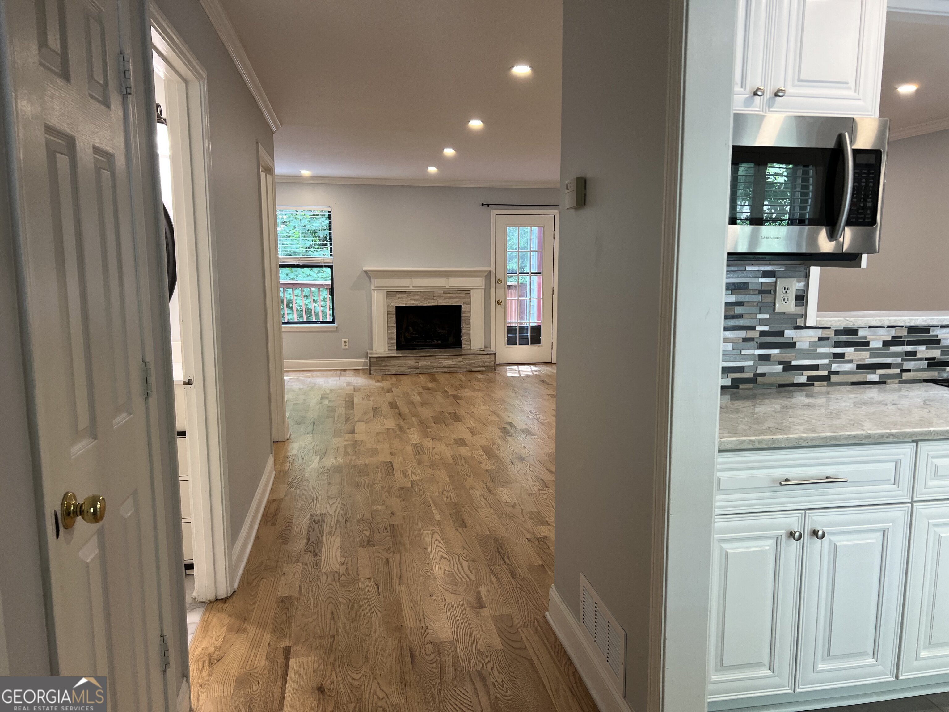 JamesTowne - Residential Lease