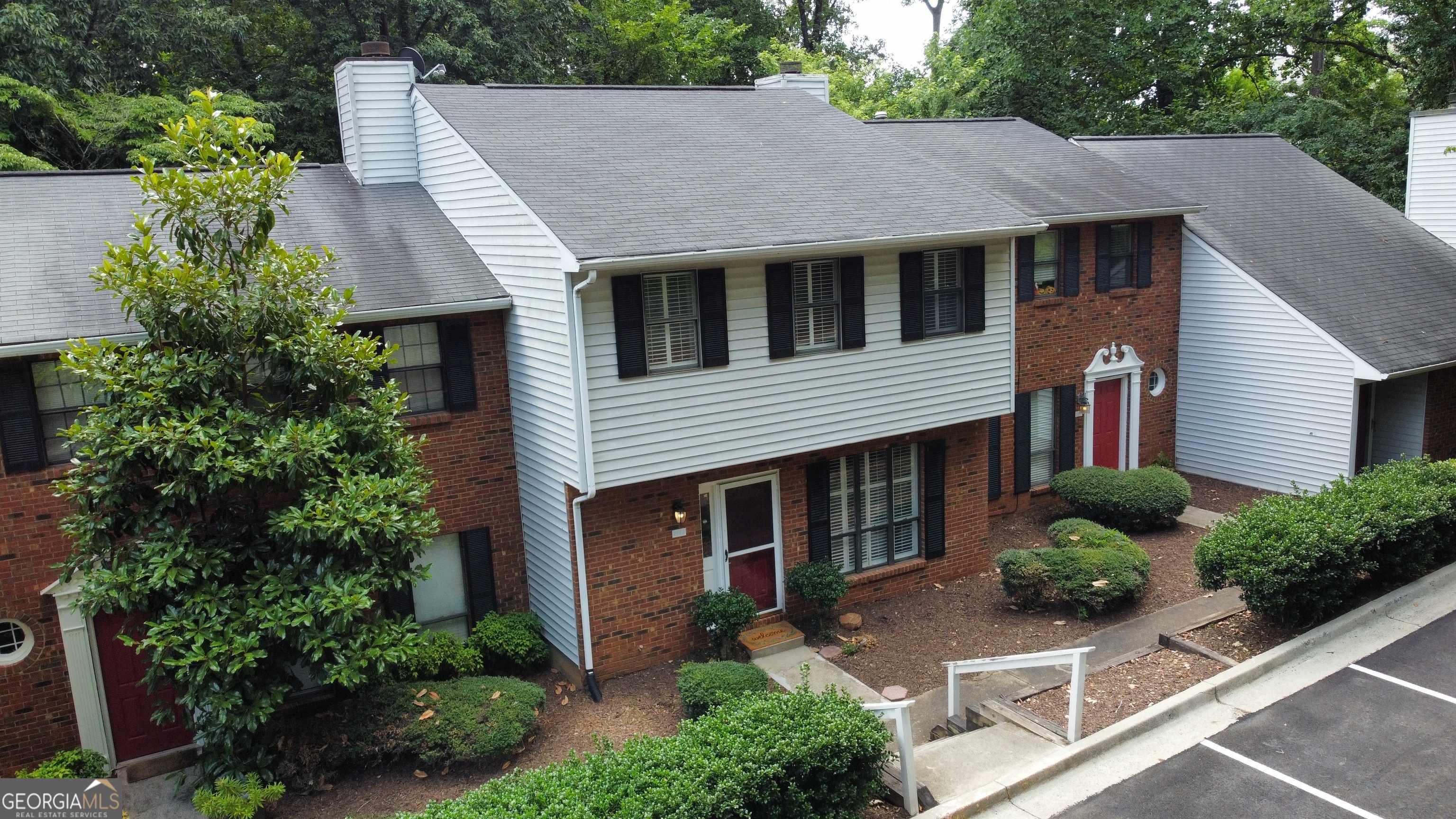 JamesTowne - Residential Lease