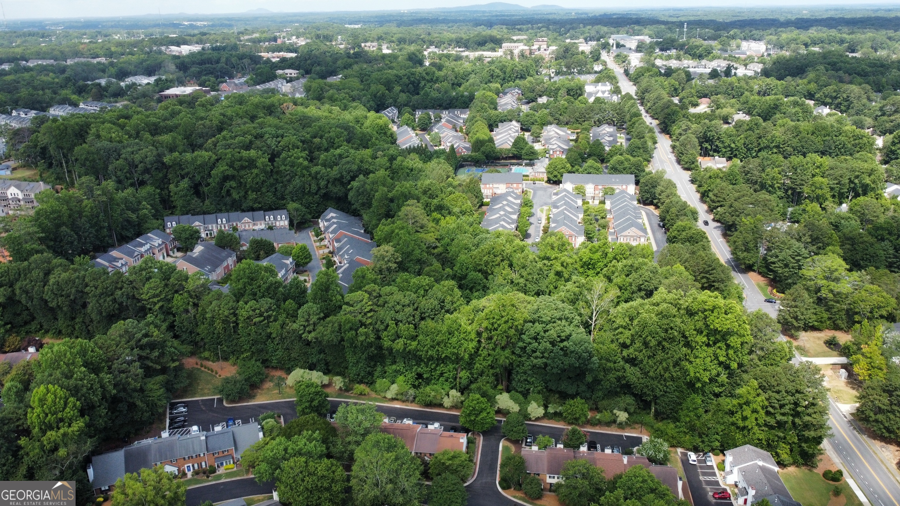 JamesTowne - Residential Lease