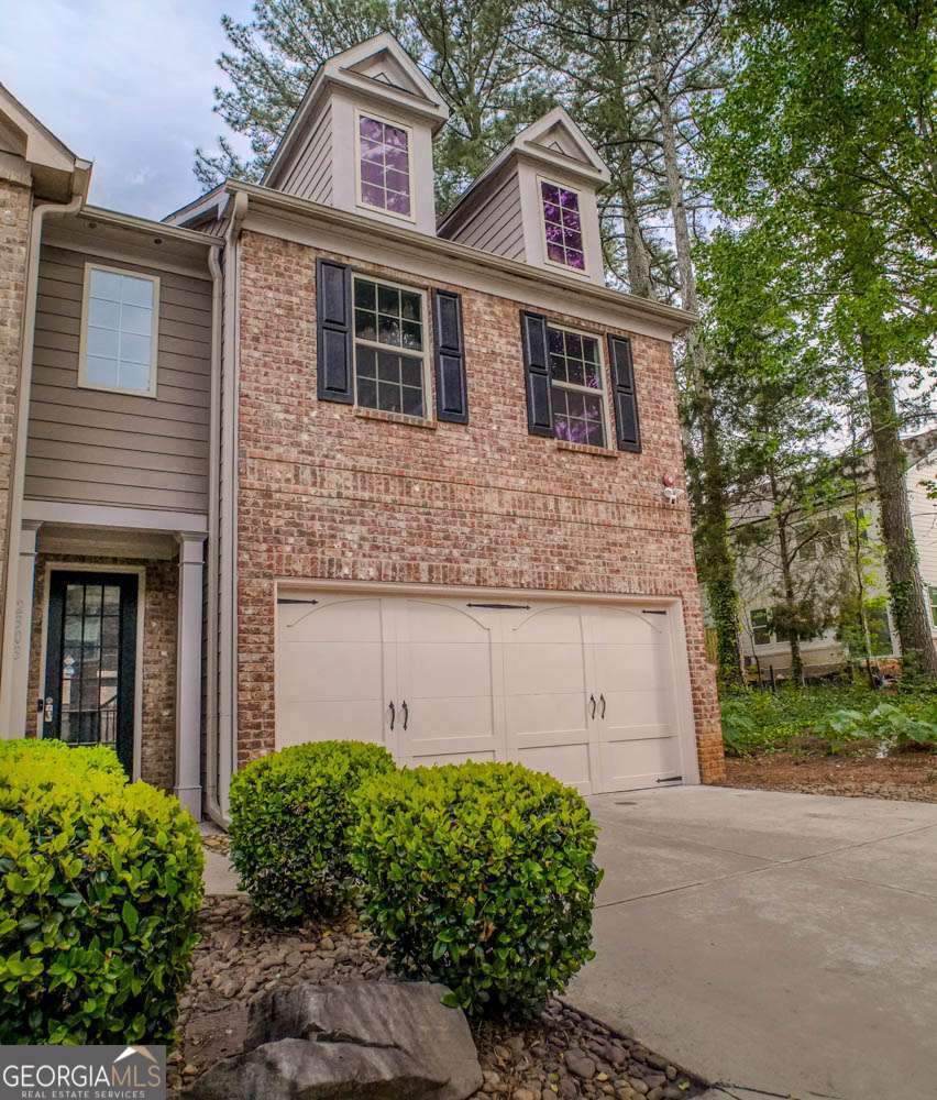 2303 Spicy Pine Drive