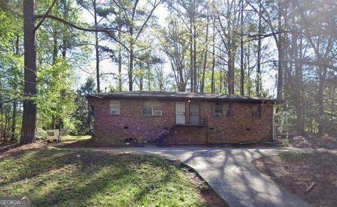 6421 Raymond TER Union City GA 30291