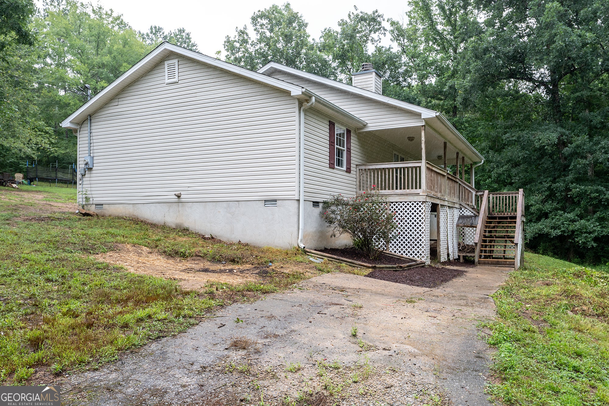 70 Katie LN
