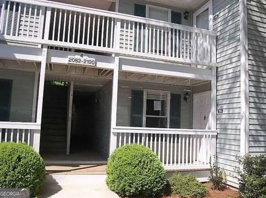 Charming condo in prime Decatur location! Nestled in the desirable North Decatur Condominiums, this spacious unit offers great bones and endless potential. Just minutes from Downtown Decatur, Emory, and the CDC. With a little TLC, this home can truly shine! An excellent opportunity for homeowners or investors alike. Convenient to shops, dining, and major highways.