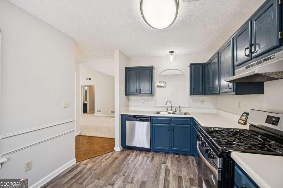 3591 Gray PL