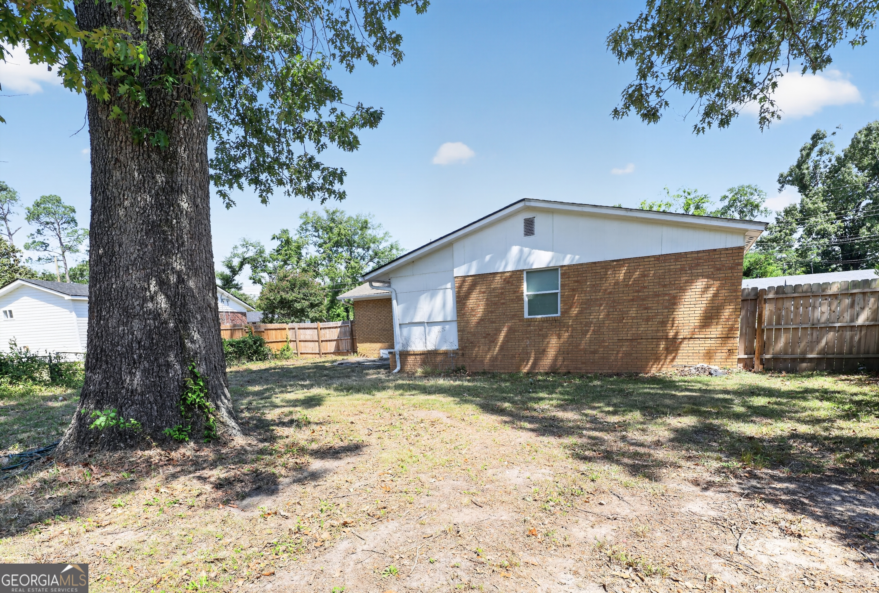 2617 Blueberry DR