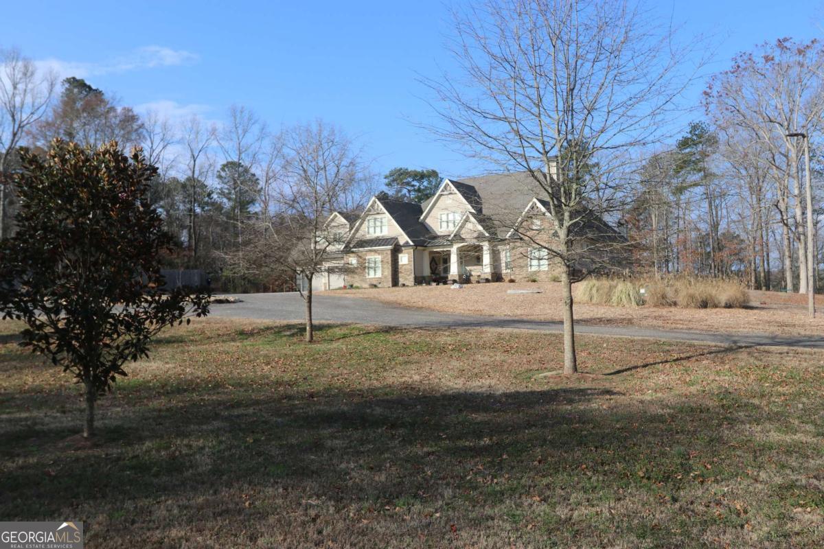 3251 Lenora Church RD