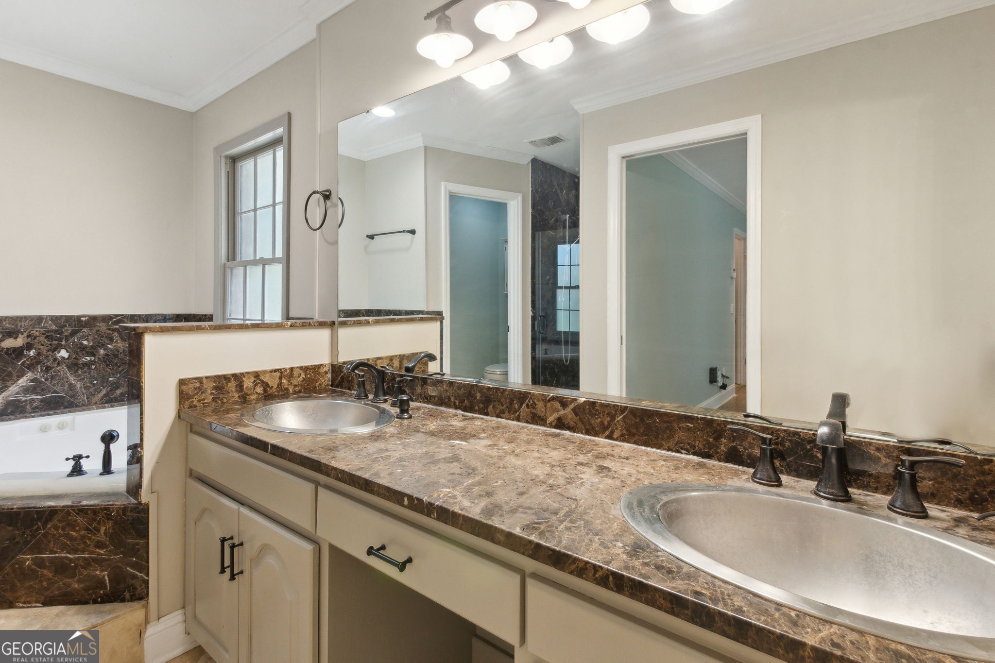 Shadowlawn Estates - Residential