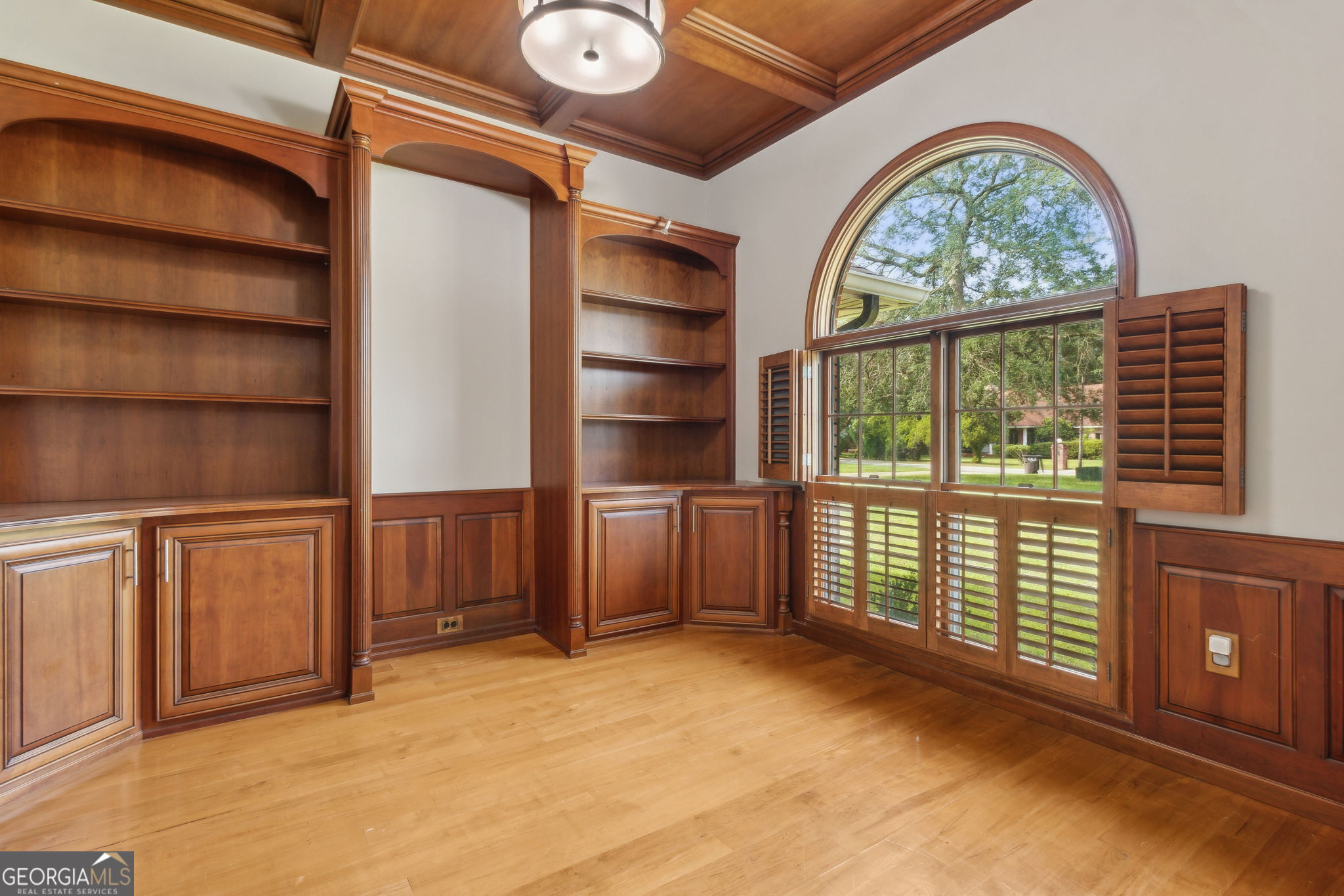 Shadowlawn Estates - Residential