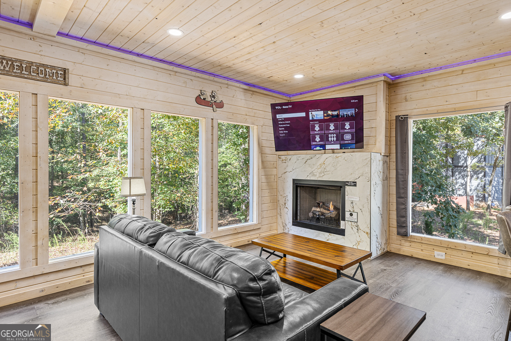 Cedar Creek - Residential