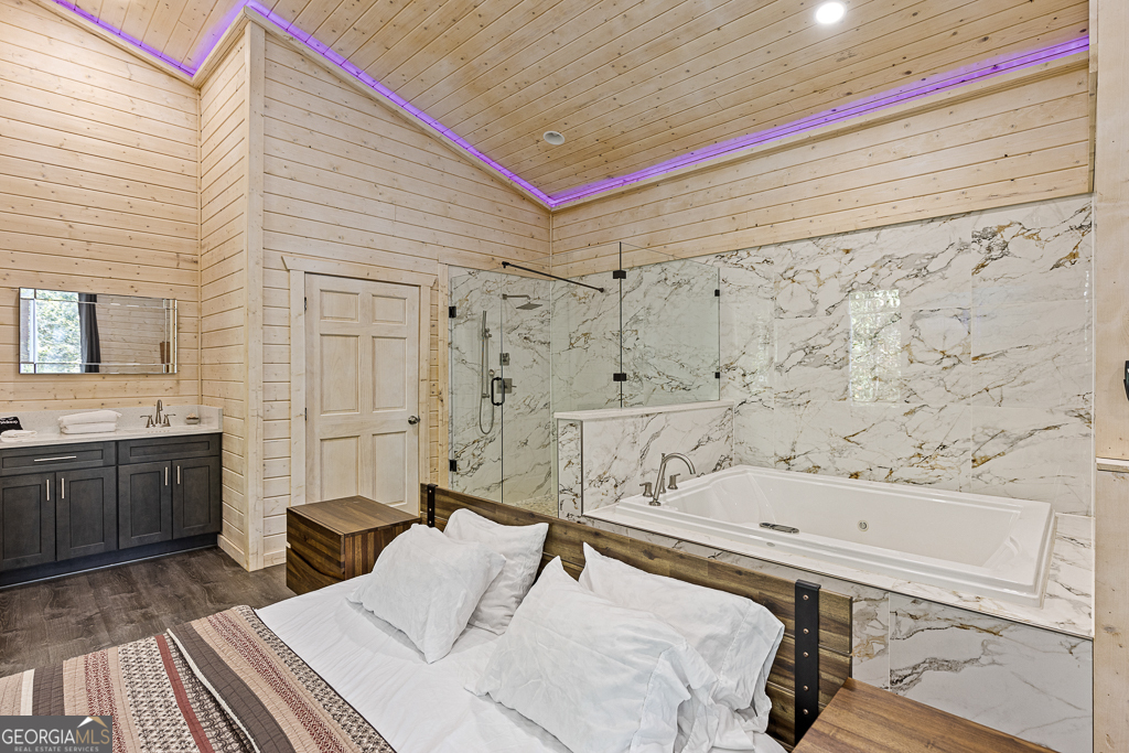 Cedar Creek - Residential