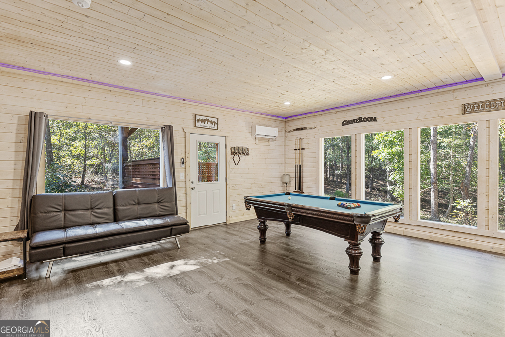 Cedar Creek - Residential