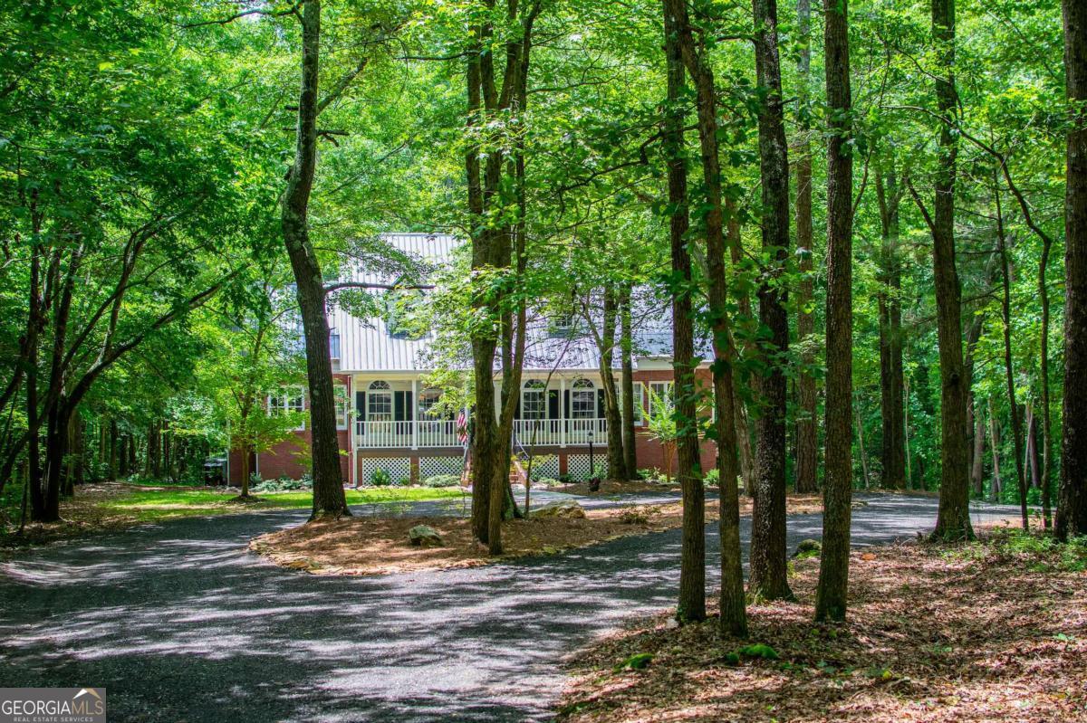 301 East Highway 5