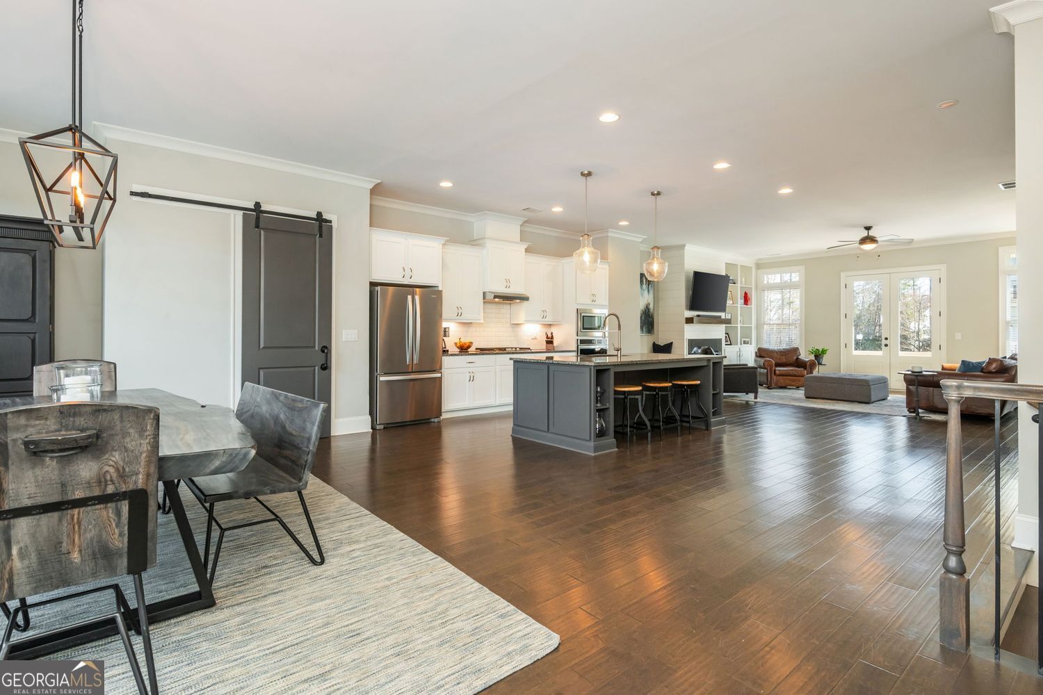 12561 Arnold Mill RD