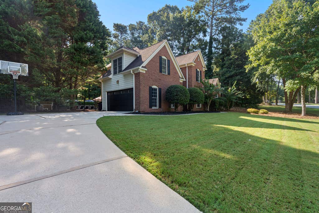 Photo of 165 Browns Crossing Drive, Fayetteville, GA 30215 (MLS # 10825642)
