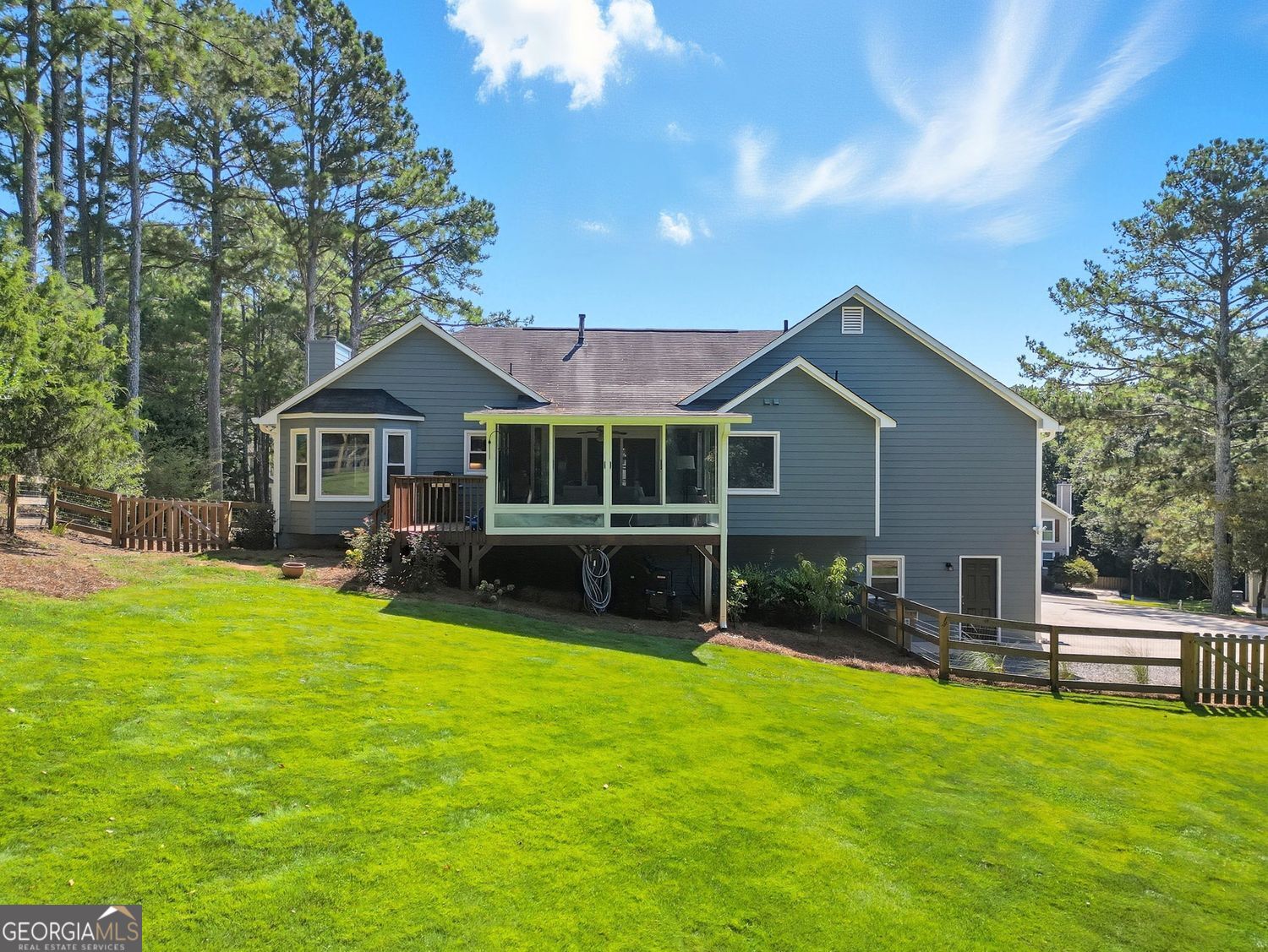 SPRINGFIELD PLACE - Residential