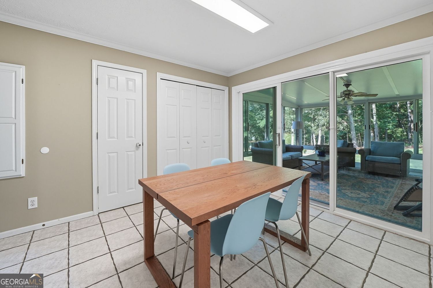 SPRINGFIELD PLACE - Residential