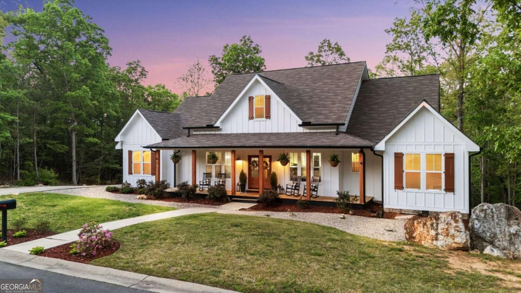 Photo of 7 Moss Creek Drive NE, Rome, GA 30161 (MLS # 10798511)