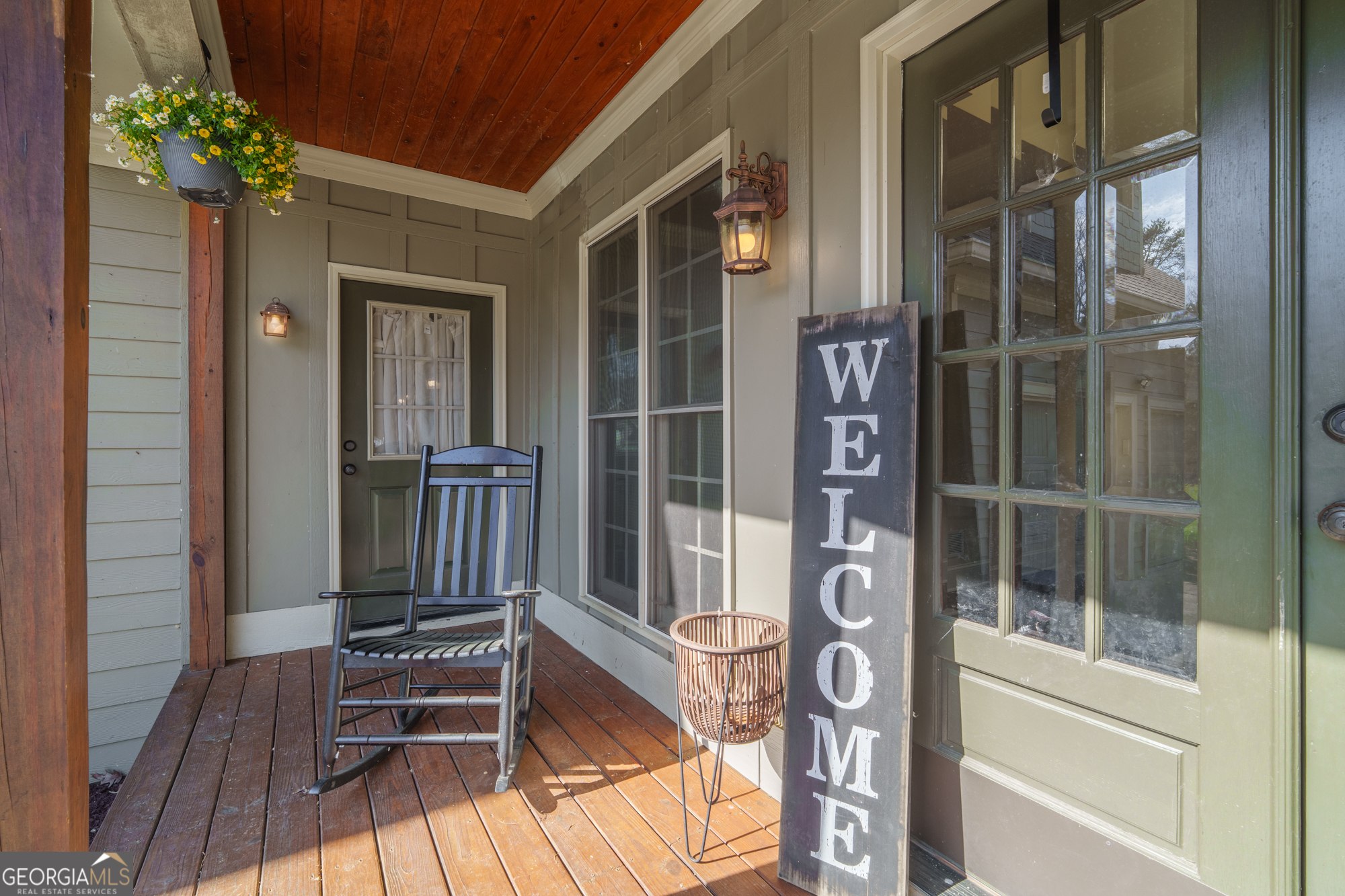 723 Sulphur Springs RD