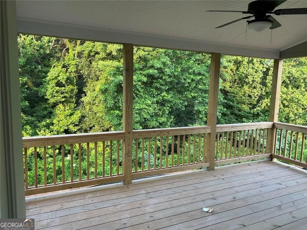 6 Barnwood Pointe