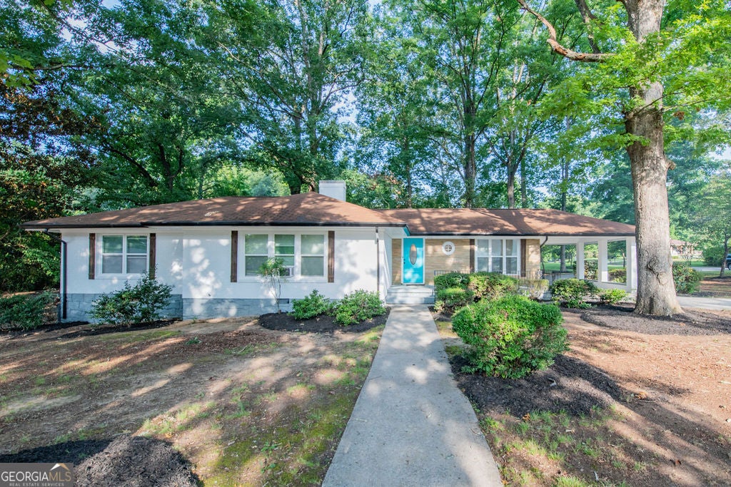 5165 WOODLAND DR