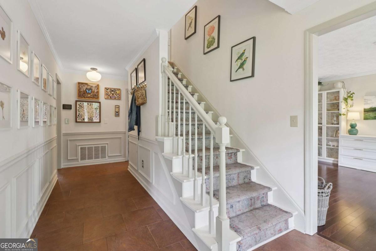 Brownstone - Residential