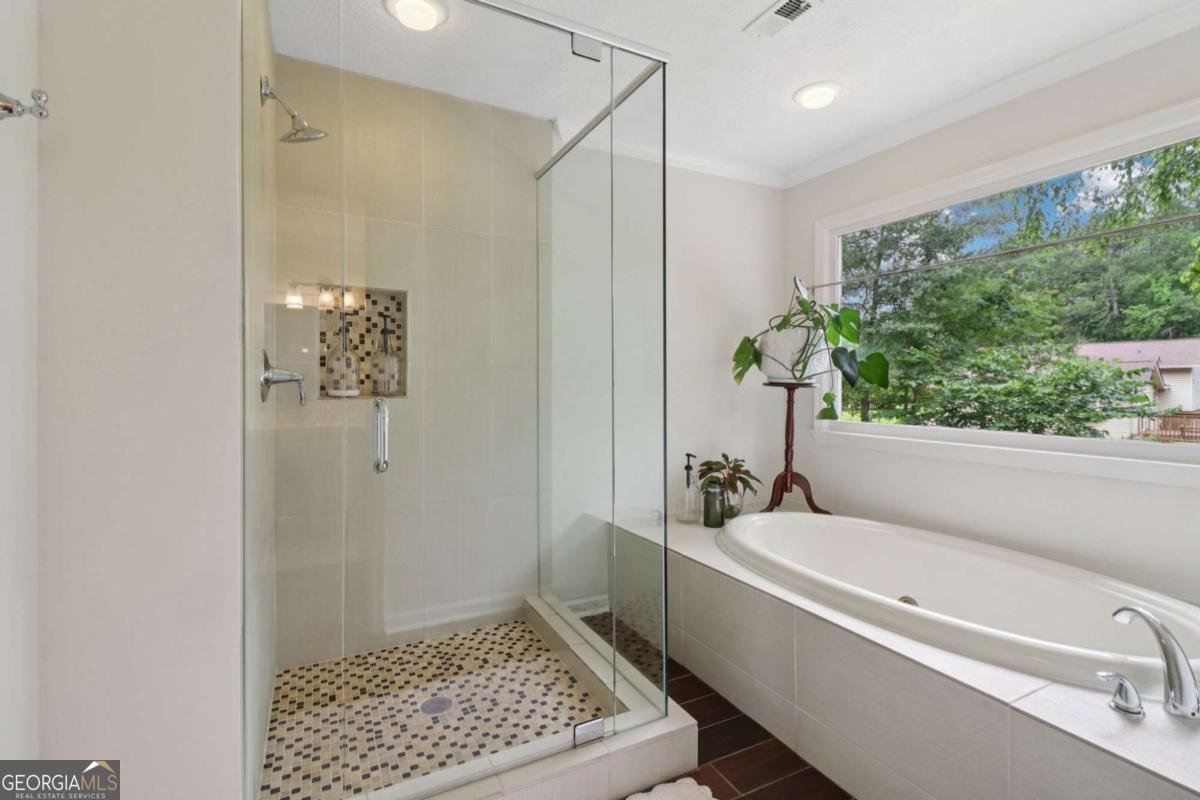 Brownstone - Residential