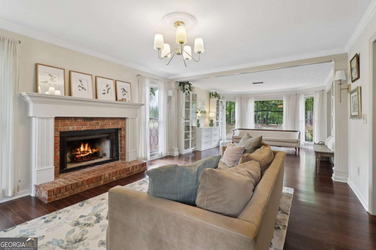 Brownstone - Residential