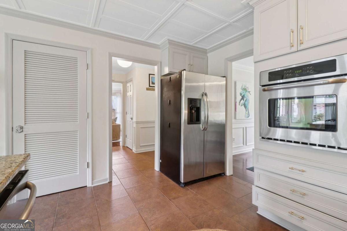 Brownstone - Residential