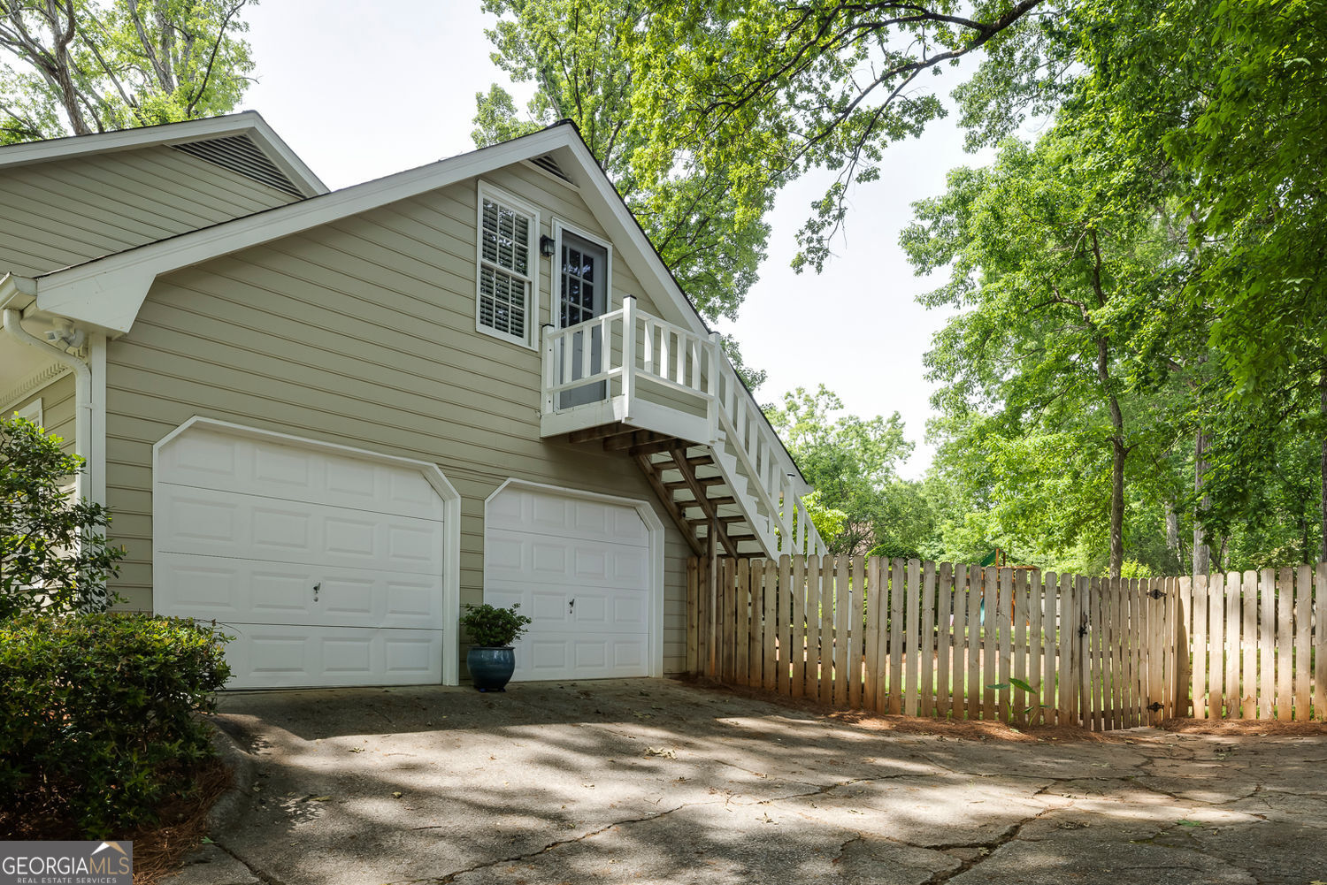 1404 Vernon North DR