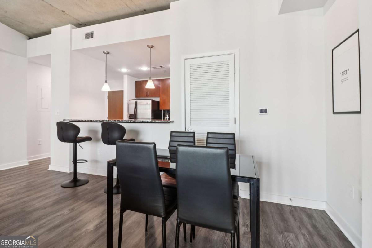 250 Pharr RD NE 1905