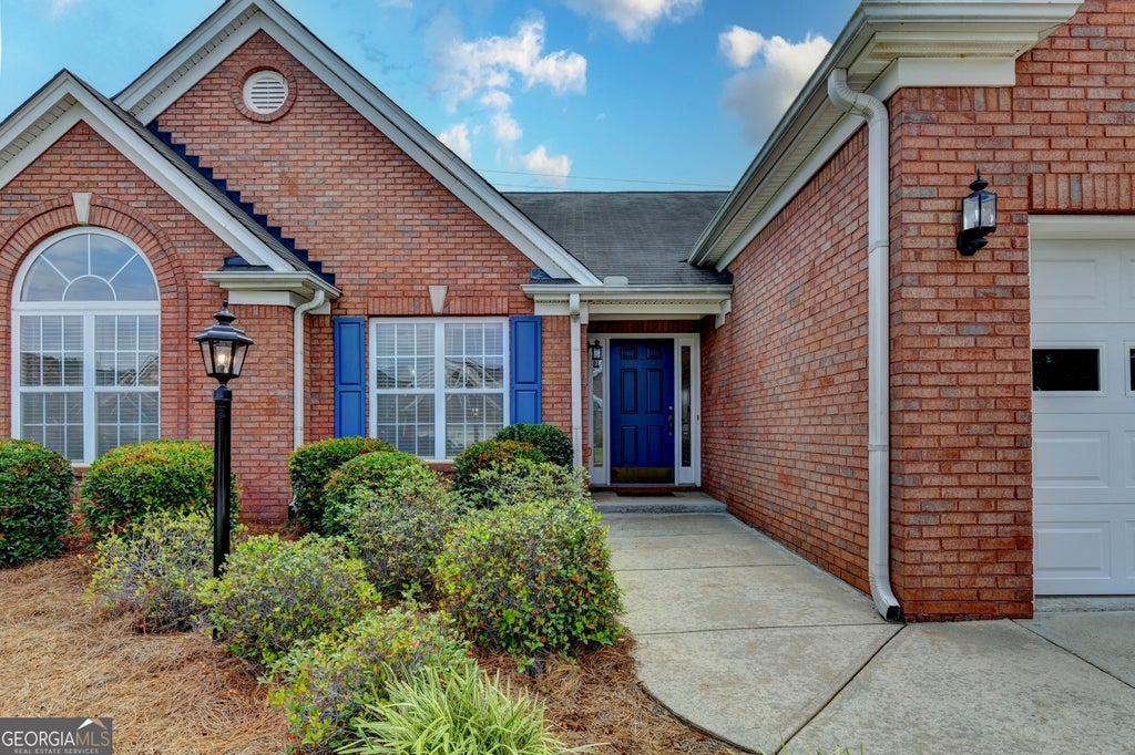 Photo of 1072 Pecan Grove Place, Lawrenceville, GA 30046 (MLS # 10813541)