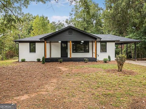 Photo of 1825 Witt Circle, Austell, GA 30168 (MLS # 10616552)