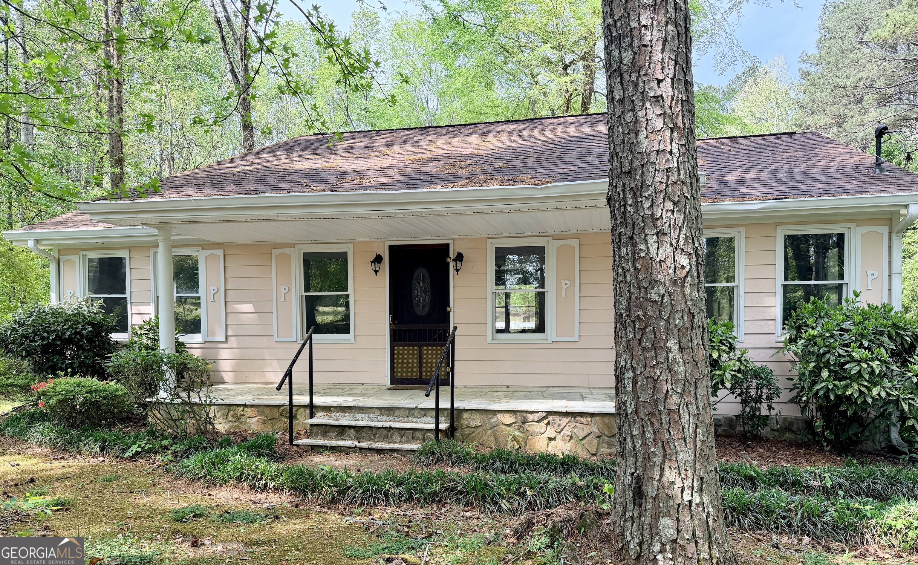 1129 Cave Springs RD