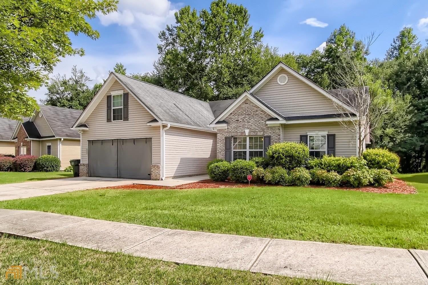 Immaculate Highly Sought After Ranch Style Home in a Quiet Neighborhood Won't Last Too Long! This 4 Bedroom/ 3 Full Bath Offers a Very Spacious Open Concept Floorplan That's Great for a Growing Family or Entertaining Guest! The Completely Remodeled Kitchen was Built for the Ultimate Cook. The Kitchen also Features Stainless Appliances, Custom Cherrywood Cabinetry, Massive Granite Counter Tops, and Tiled Backsplash! Large Master Bedroom with 2 Additional Bedrooms are All on the Main Level. Spa-Like Master Bath has Tiled Flooring, Separate Soaking Tub and Shower, Walk-in Closet and a Granite Double Vanity. Upstairs Leads You to the In- Law Suite With its Own Private Full Bathroom. The Front Yard is a Beautiful Leveled Lot and the Oversized Fully-Fenced Backyard Features Tons of Space for Entertaining or Simply Relaxing. Come Check Out This Move-In Ready Beauty and Make it Yours Today!!